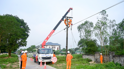 Ngành điện chuẩn bị các giải pháp ứng phó với áp thấp nhiệt đới và mưa lớn