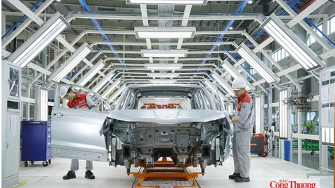 PMI tăng lên 52,9 điểm trong tháng 7, sản xuất tiếp tục mở rộng