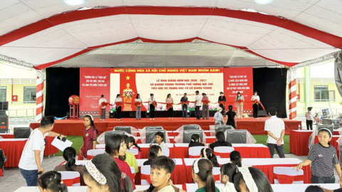 Rộn ràng trước ngày khai giảng ở những ngôi trường vùng biên An Giang