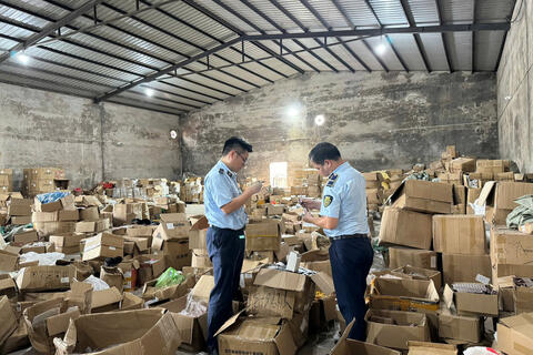 <a href="/chuyen-dong-kinh-te" title="Chuyển động kinh tế" rel="dofollow">Chuyển động kinh tế</a>