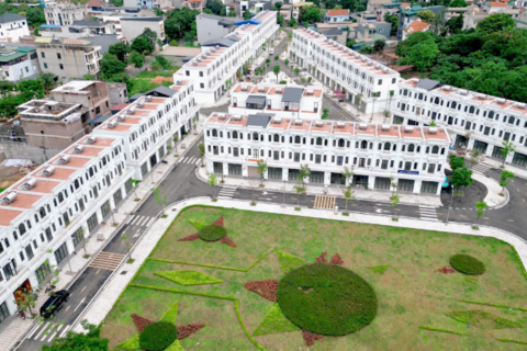 <a href="/thoi-su" title="Thời sự" rel="dofollow">Thời sự</a>