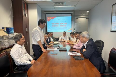 Đảng bộ BMQL&ĐH Petrovietnam quán triệt tinh thần "Tiên phong - Vượt trội - Bền vững - Toàn cầu"