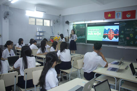 <a href="/thoi-su" title="Thời sự" rel="dofollow">Thời sự</a>