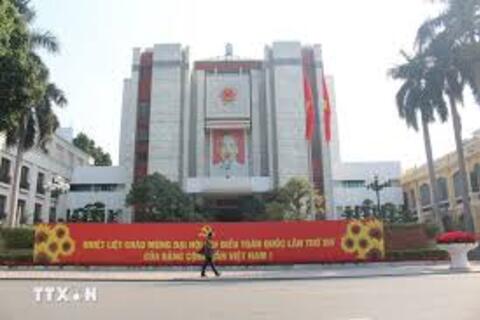 Hà Nội rực rỡ cờ hoa, sắt son niềm tin vào Đại hội XIV của Đảng