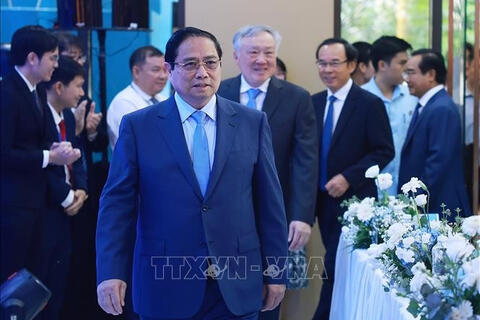 <a href="/thoi-su" title="Thời sự" rel="dofollow">Thời sự</a>