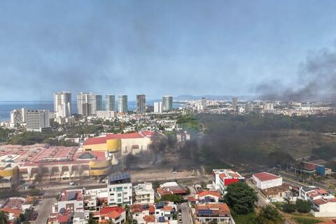 <a href="/thoi-su" title="Thời sự" rel="dofollow">Thời sự</a>