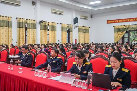 <a href="/thoi-su" title="Thời sự" rel="dofollow">Thời sự</a>