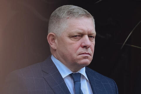 <a href="/thoi-su" title="Thời sự" rel="dofollow">Thời sự</a>