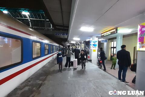 <a href="/chuyen-dong-kinh-te" title="Chuyển động kinh tế" rel="dofollow">Chuyển động kinh tế</a>