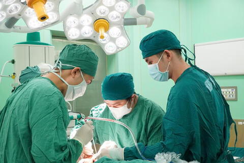 Phối hợp liên viện phẫu thuật thành công bệnh nhân 25 tuổi gãy xương gò má phức tạp