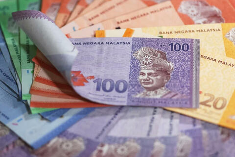 <a href="/thoi-su" title="Thời sự" rel="dofollow">Thời sự</a>