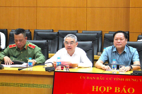 <a href="/thoi-su" title="Thời sự" rel="dofollow">Thời sự</a>