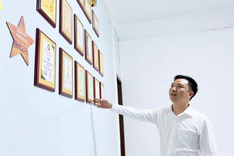 <a href="/cong-nghe-so" title="Công nghệ số" rel="dofollow">Công nghệ số</a>