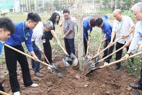 Xây dựng phòng thí nghiệm ngoài trời từ mô hình ‘Green Campus’