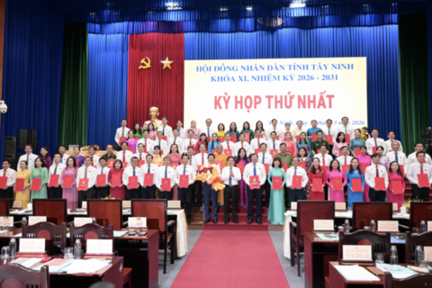 <a href="/thoi-su" title="Thời sự" rel="dofollow">Thời sự</a>