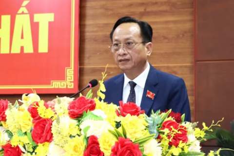 <a href="/thoi-su" title="Thời sự" rel="dofollow">Thời sự</a>