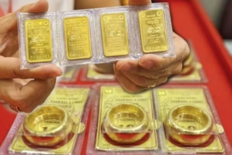 <a href="/tai-chinh" title="Tài chính" rel="dofollow">Tài chính</a>