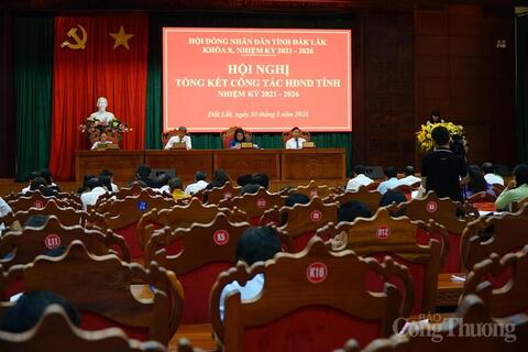 <a href="/thoi-su" title="Thời sự" rel="dofollow">Thời sự</a>