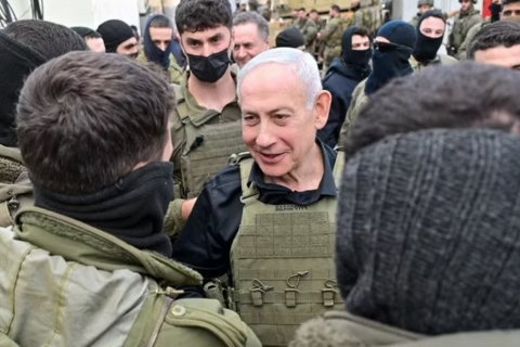 <a href="/thoi-su" title="Thời sự" rel="dofollow">Thời sự</a>