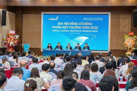 <a href="/tai-chinh" title="Tài chính" rel="dofollow">Tài chính</a>