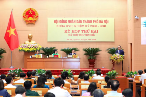 Phí sử dụng tạm thời lòng đường, hè phố Hà Nội cao nhất 400.000 đồng/m2/tháng