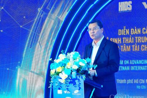 <a href="/tai-chinh" title="Tài chính" rel="dofollow">Tài chính</a>