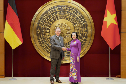 Phó Chủ tịch Quốc hội Nguyễn Thị Thanh hội đàm với Phó Chủ tịch Quốc hội Cộng hòa Liên bang Đức