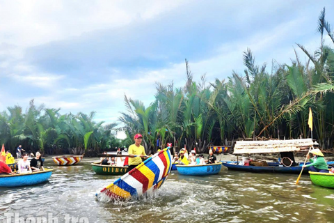 Thu hút 12,2 triệu lượt khách quốc tế, du lịch Việt dồn lực đón… “sóng lớn”