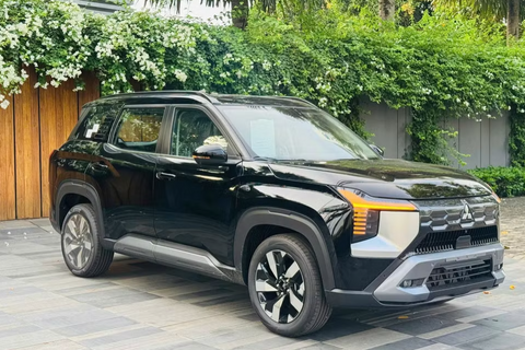 Mitsubishi Destinator giảm giá kỷ lục, giá loạt mẫu xe khác tiếp tục lao dốc