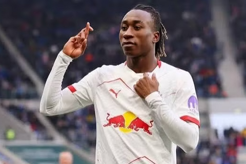 Real Madrid sở hữu tân binh đắt giá nhất lịch sử
