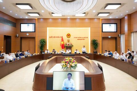 <a href="/thoi-su" title="Thời sự" rel="dofollow">Thời sự</a>
