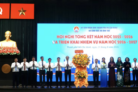 <a href="/thoi-su" title="Thời sự" rel="dofollow">Thời sự</a>