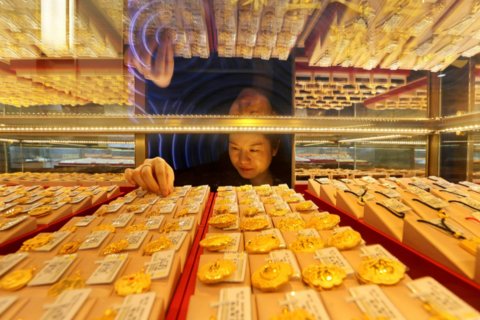 <a href="/tai-chinh" title="Tài chính" rel="dofollow">Tài chính</a>