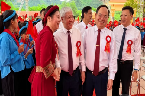 Phó Chủ tịch Thường trực Quốc hội dự Lễ khai giảng tại miền núi Quảng Ninh