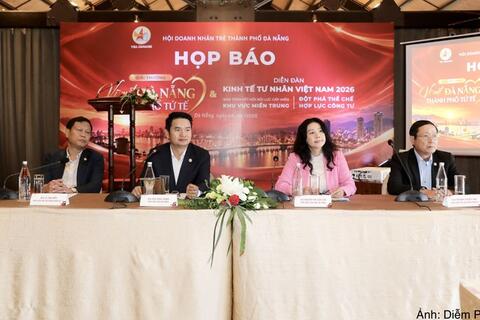 <a href="/thoi-su" title="Thời sự" rel="dofollow">Thời sự</a>
