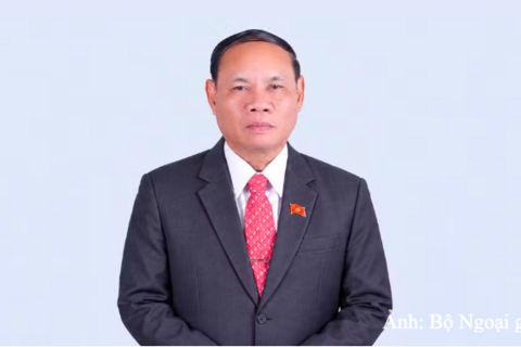<a href="/thoi-su" title="Thời sự" rel="dofollow">Thời sự</a>