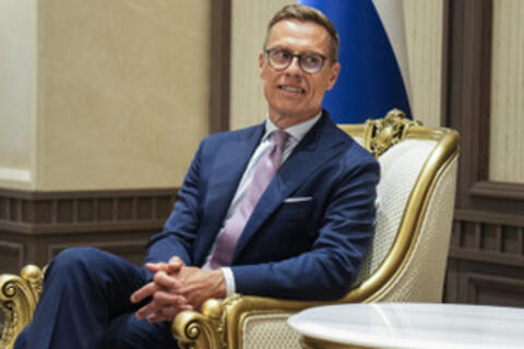 <a href="/thoi-su" title="Thời sự" rel="dofollow">Thời sự</a>
