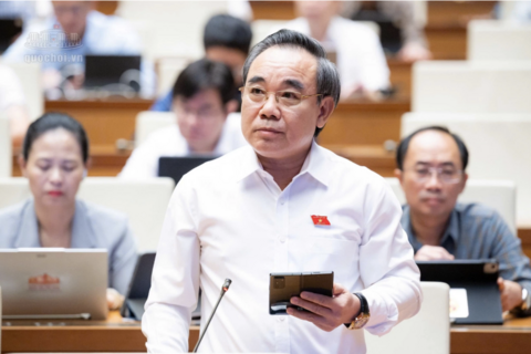 <a href="/thoi-su" title="Thời sự" rel="dofollow">Thời sự</a>