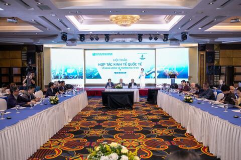 <a href="/chuyen-dong-kinh-te" title="Chuyển động kinh tế" rel="dofollow">Chuyển động kinh tế</a>