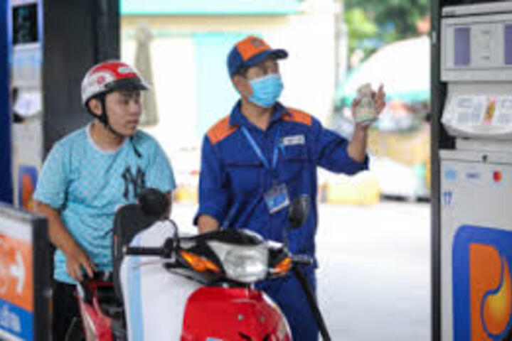 Giá xăng dầu hôm nay 28/11/2025: Tiếp tục ổn định