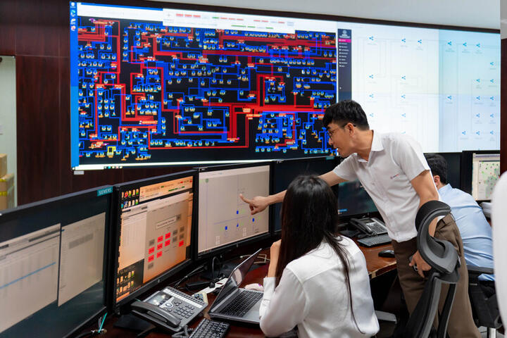 EVNSPC bảo đảm cung cấp điện an toàn, ổn định dịp tết Nguyên đán 2026