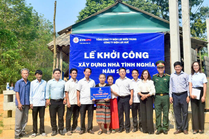 PC Huế: Xây dựng nhà tình nghĩa cho hộ gia đình đặc biệt khó khăn