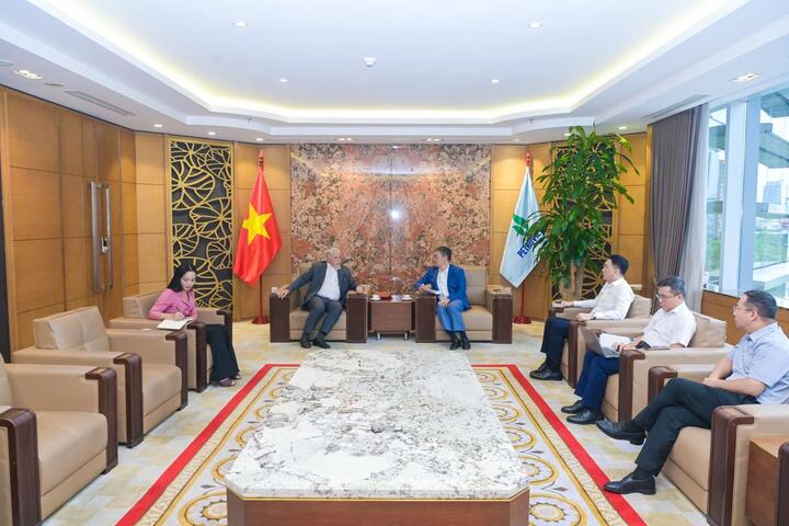 Petrovietnam và Nebula Energy thúc đẩy hợp tác phát triển hạ tầng năng lượng, LNG và chuyển đổi số