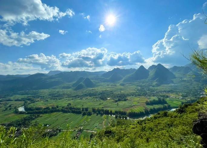Phóng sự ảnh: Ngắm một Hà Giang đẹp mê mẩn vào thu - Ảnh 13. Phóng sự ảnh: Ngắm một Hà Giang đẹp mê mẩn vào thu - Ảnh 13.
