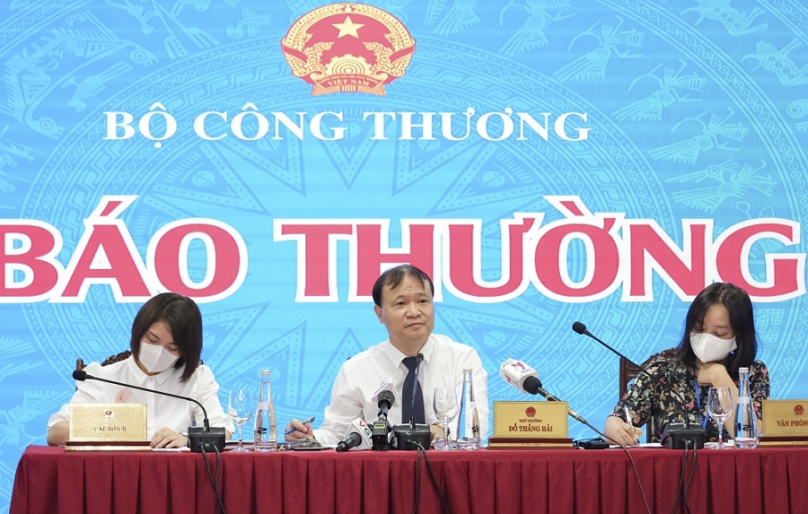 Bộ Công Thương: Sẽ không tăng giá điện trong năm nay!