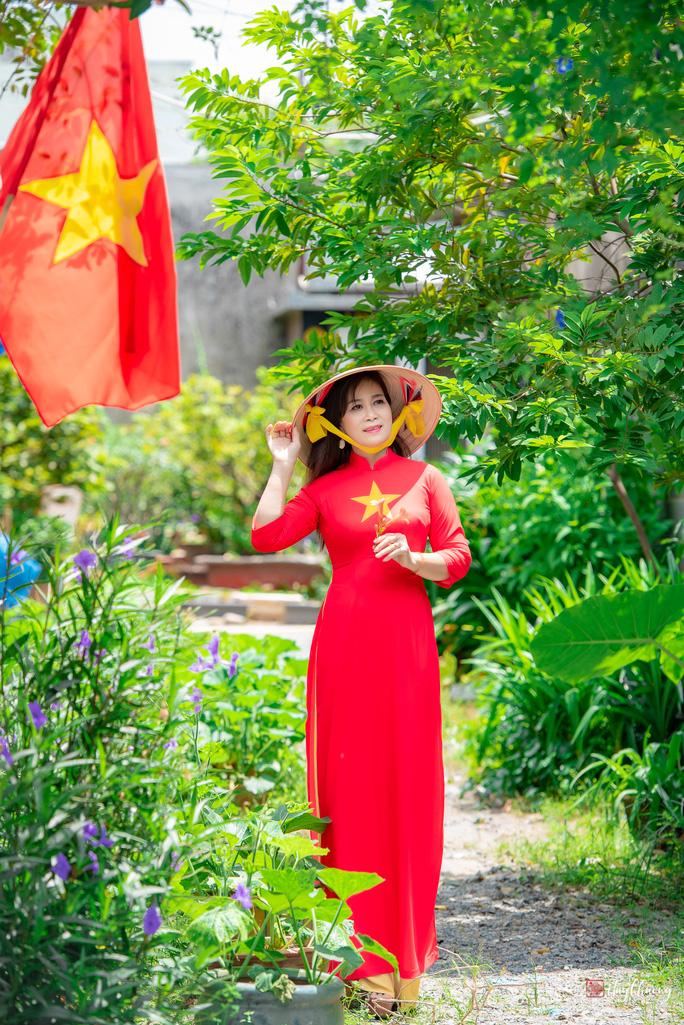 Cuộc thi Thiêng liêng cờ Tổ quốc: Nhuộm thắm sắc cờ - Ảnh 3.