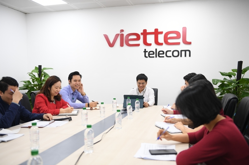 Số hóa bán hàng bằng AI ở Viettel giảm 3 lần thời gian chờ của khách hàng
