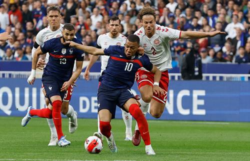 Nations League: Phép thử ngập ngừng - Ảnh 1.