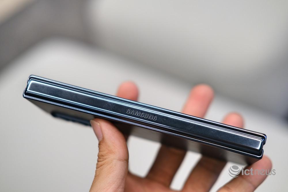 Hình ảnh và video chi tiết Samsung Z Fold 4 và Z Flip 4 tại Việt Nam