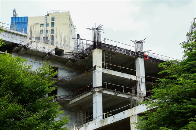 Nhiều dự án